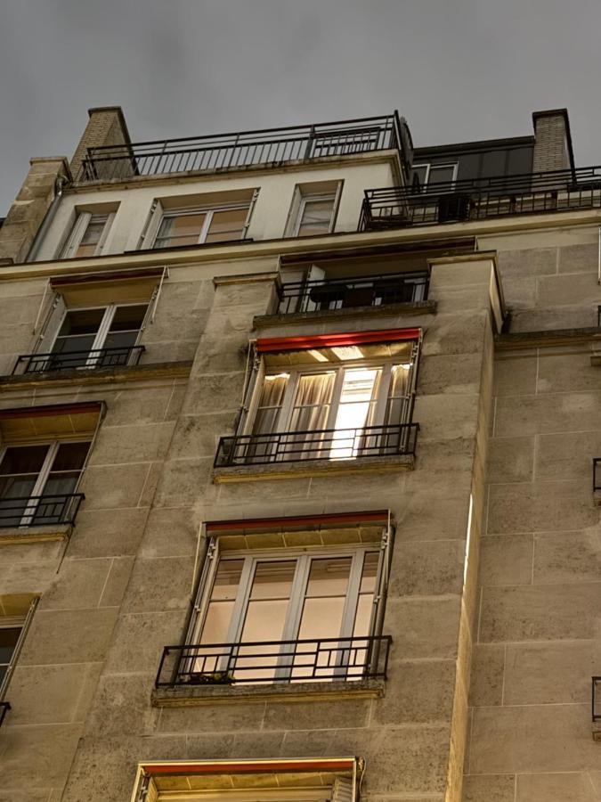 Appartement Vue Tour Eiffel Paris 16 Eme Luaran gambar