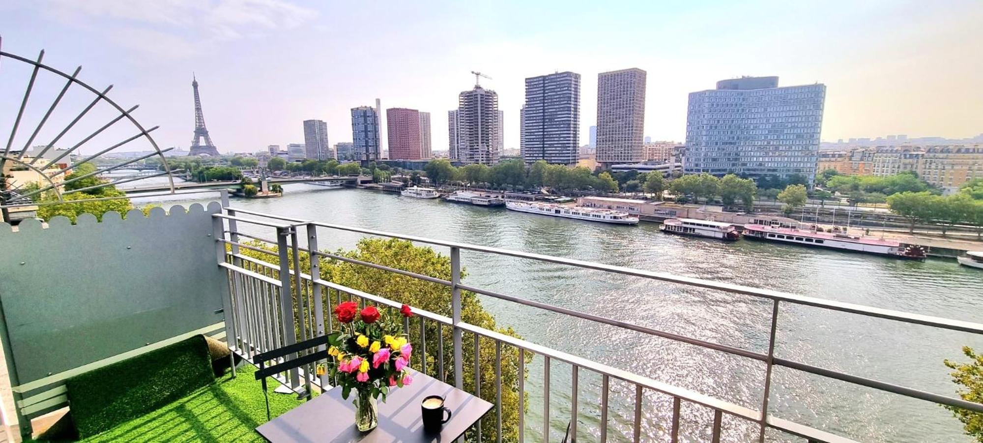 Appartement Vue Tour Eiffel Paris 16 Eme Luaran gambar